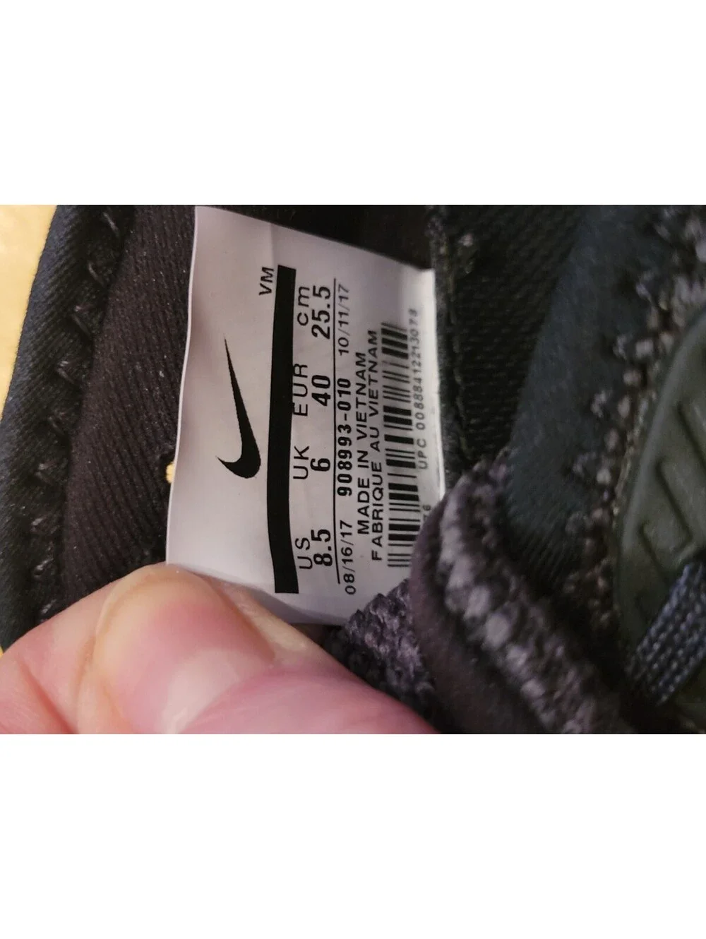 Size 8.5- Nike Air Max Sequent 3 Black Anthracite